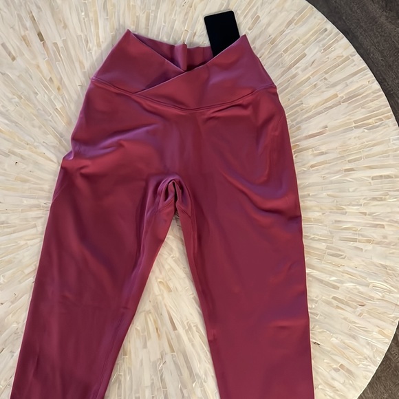 Alphalete Surface Power Leggings - Picture 4 of 4